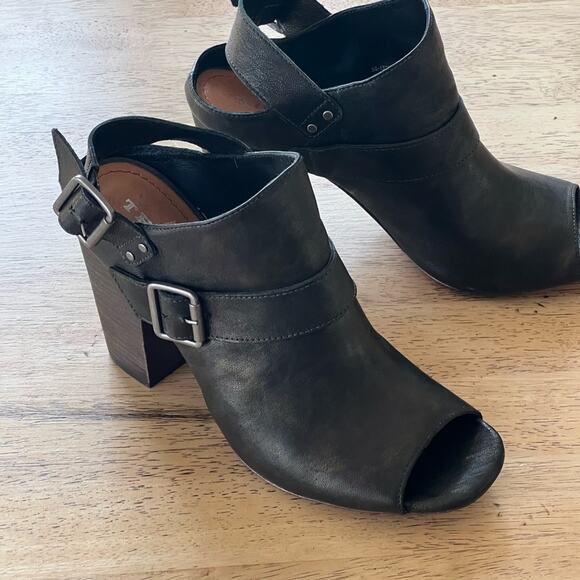 Trask Miriam Black Metallic Mule size 9.5 - Picture 6 of 8